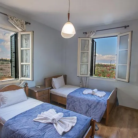 Matronas Titan - Stunning 5 Bedroom Protaras With Private Pool * Paralímni