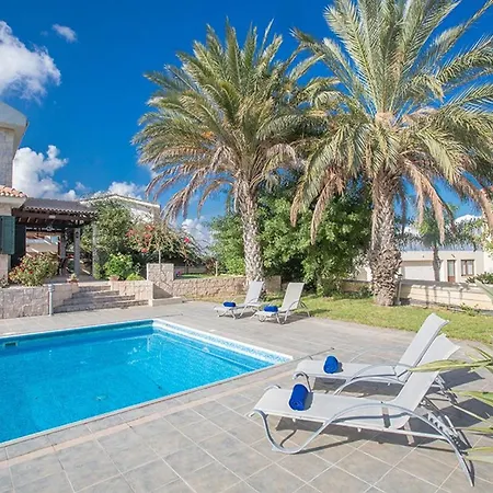 Matronas Titan - Stunning 5 Bedroom Protaras With Private Pool Villa